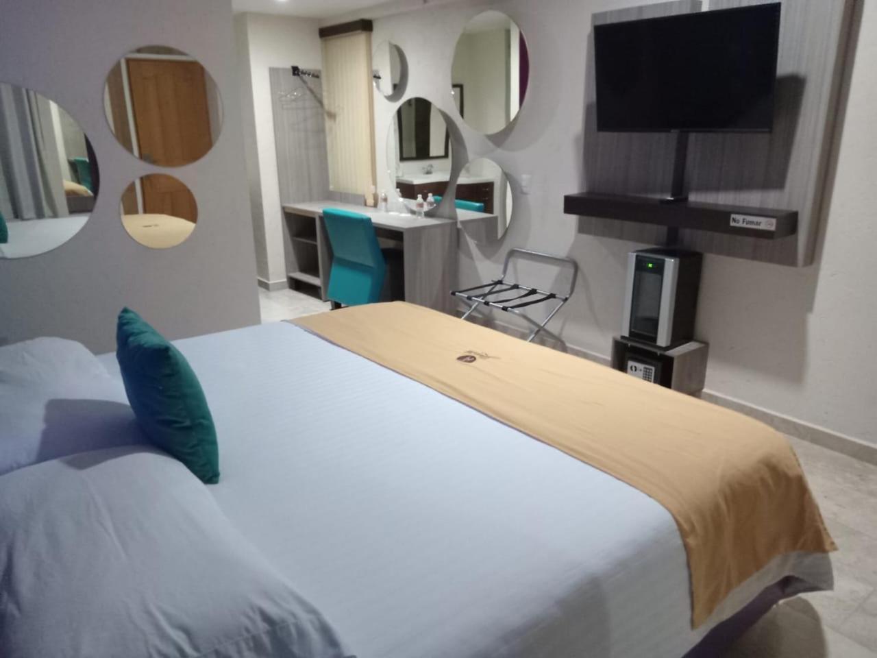 Hotel Yahalis Jilotepec de Abasolo المظهر الخارجي الصورة